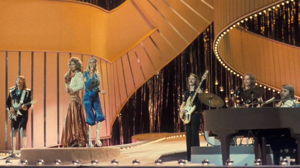 Абба исполняет Ватерлоо на конкурсе песни «Евровидение» в 1974 году