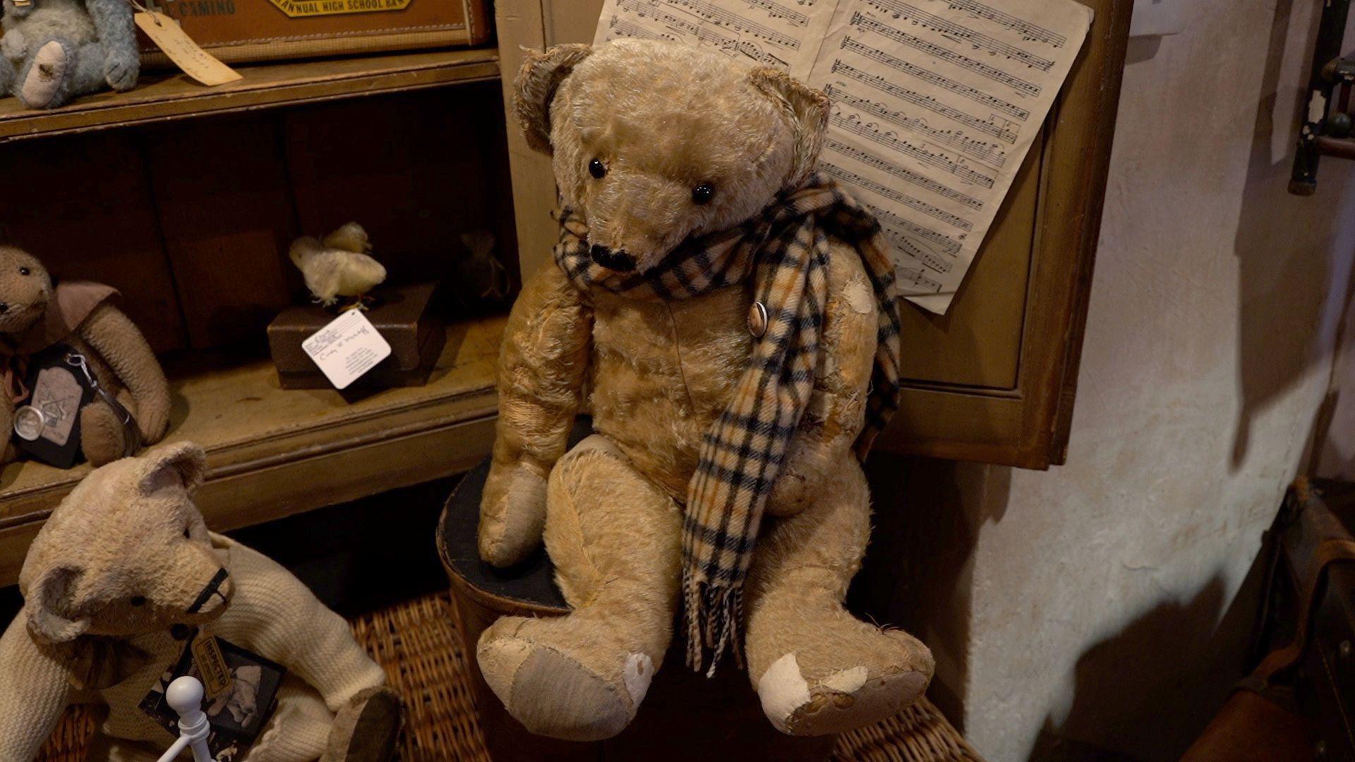 Brideshead Revisited teddy bear to be centrepiece of auction