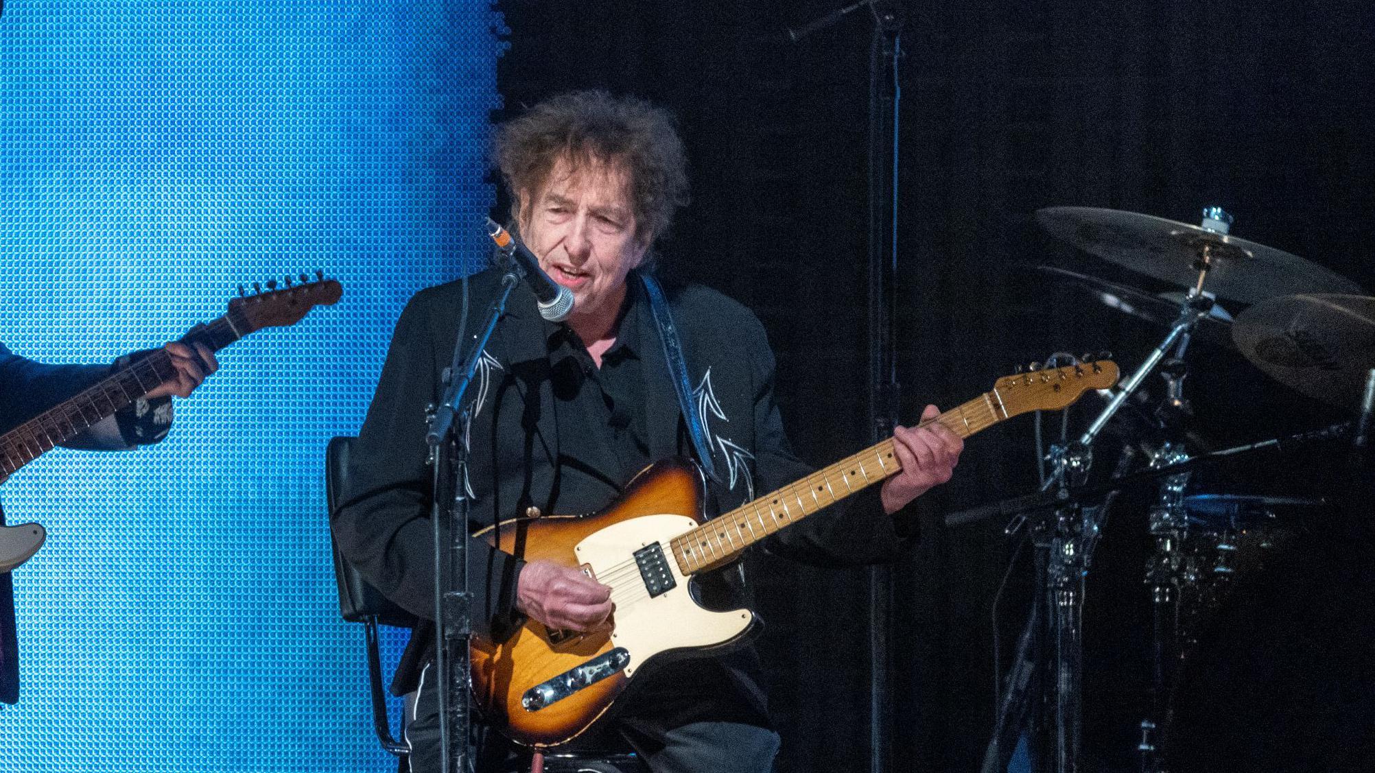 Bob Dylan heading to Coventry for 'phone-free' gig