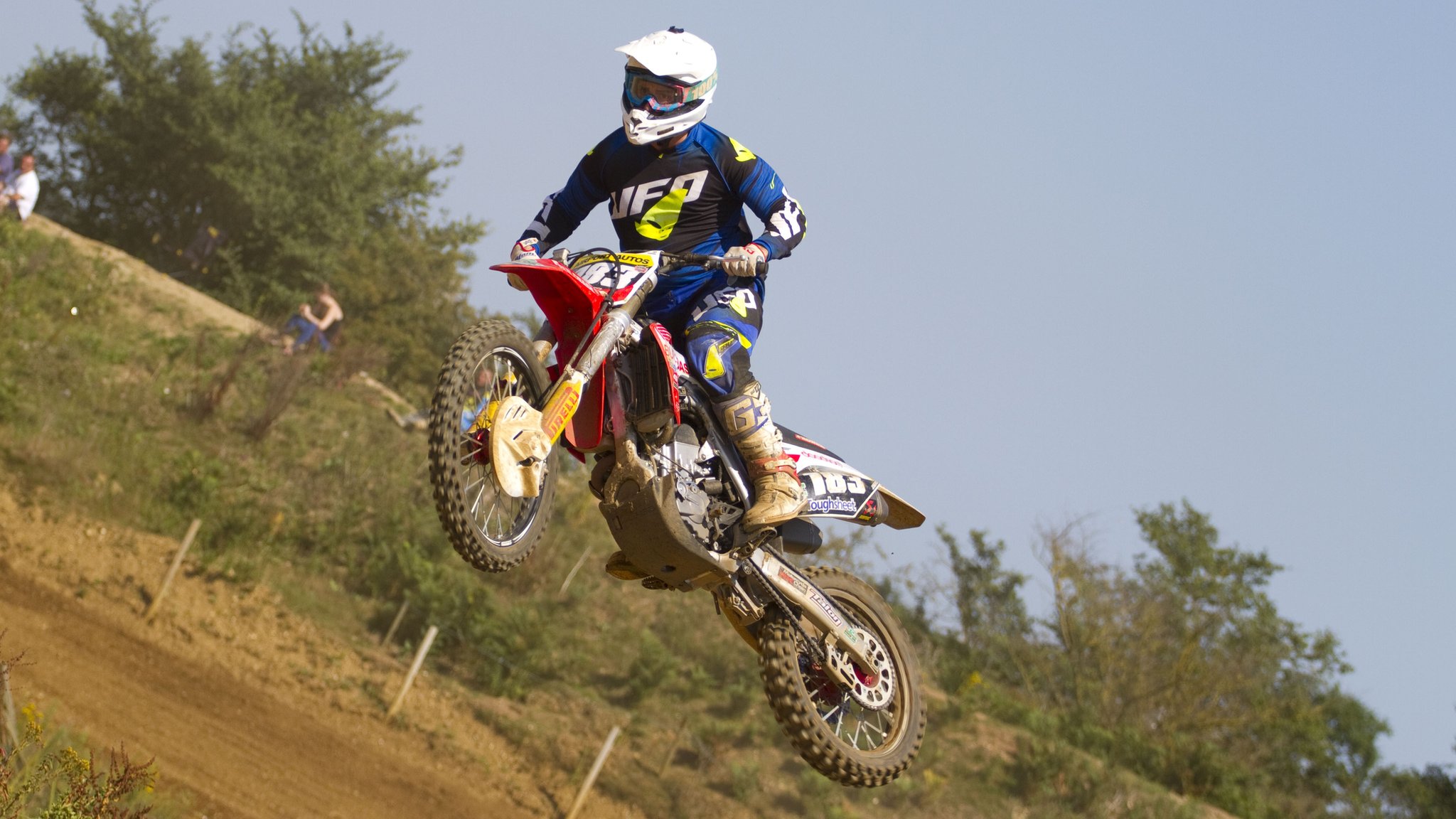 Tributes to Tom Pattison after Blaxhall motocross crash BBC News