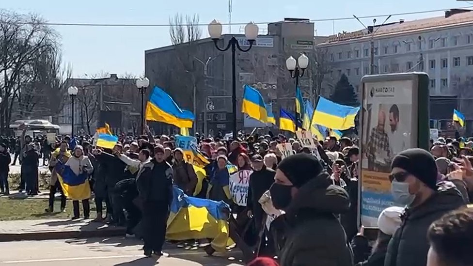 Ukrayna'da Ukraynalı protestocular.