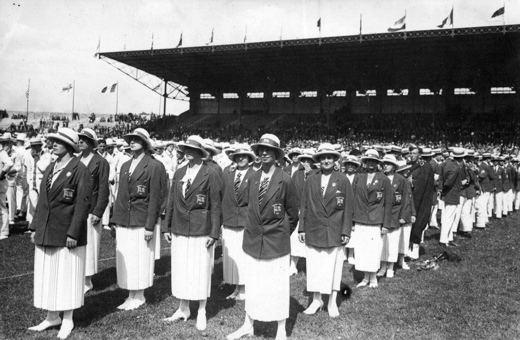 Britanski ženski tim na otvaranju Olimpijskih igara 1924.