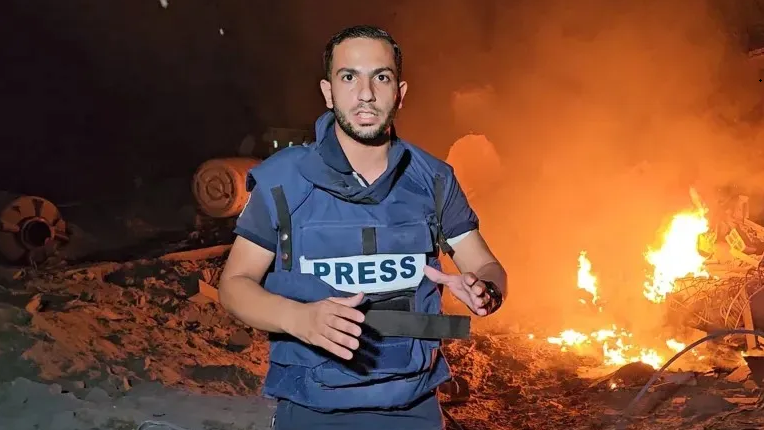 Five Al Jazeera journalists killed in Israeli strike near Al-Shifa hospital  - BBC News