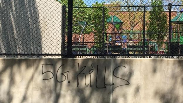 Grafite anti-5G em Nova York