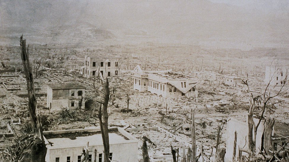 Destrucción en Nagasaki.