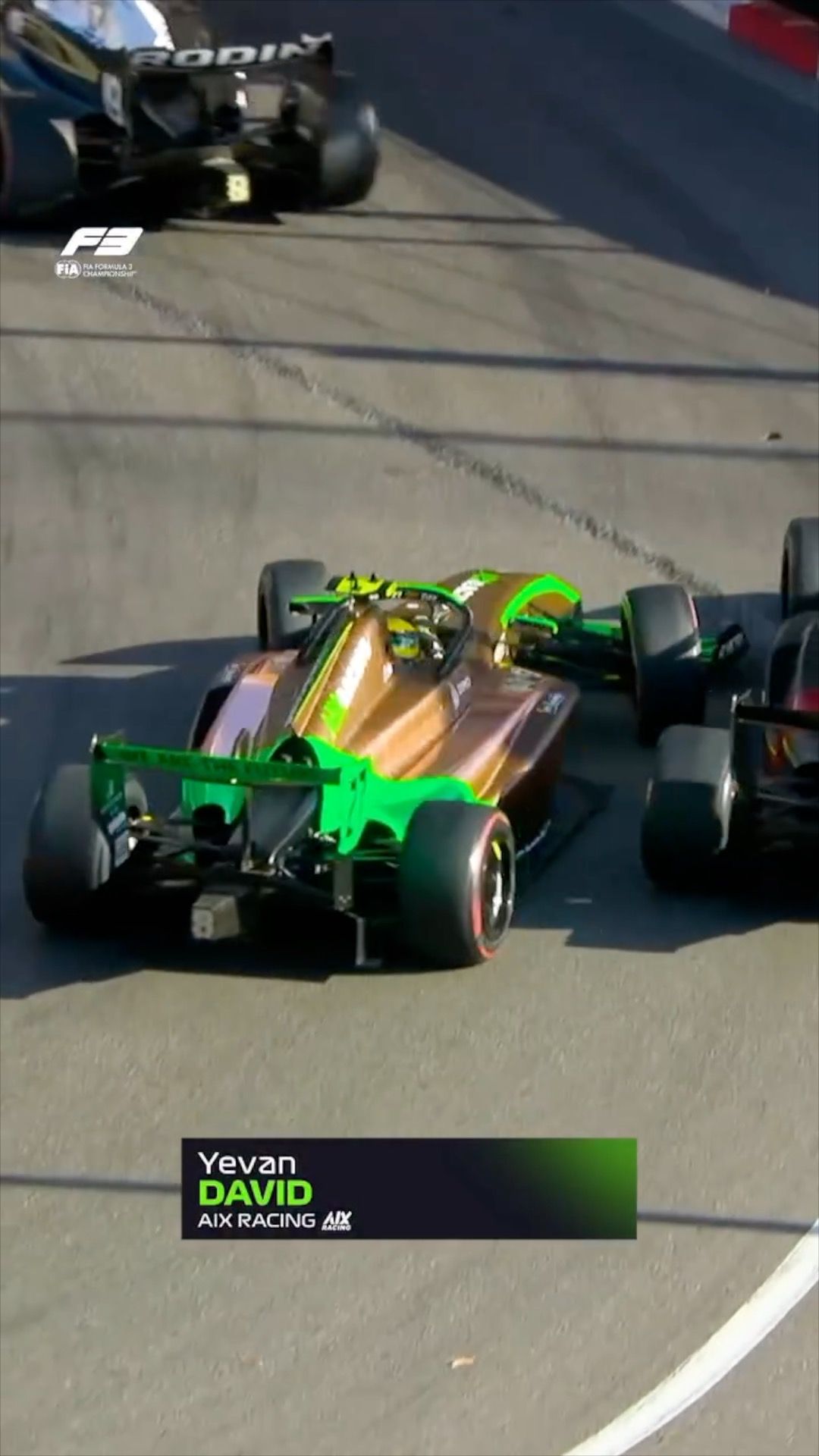 FIA Formula 3 තරග බිමේදී ලොව අවධානය දිනා ගත් ශ්‍රී ලාංකික යොවුන් මෝටර් රථ ධාවක යෙවාන් ඩේවිඩ්