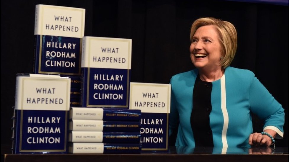 Hillary Clinton inició una gira para promover su libro sobre la elección presidencial de 2016. Hillary Clinton