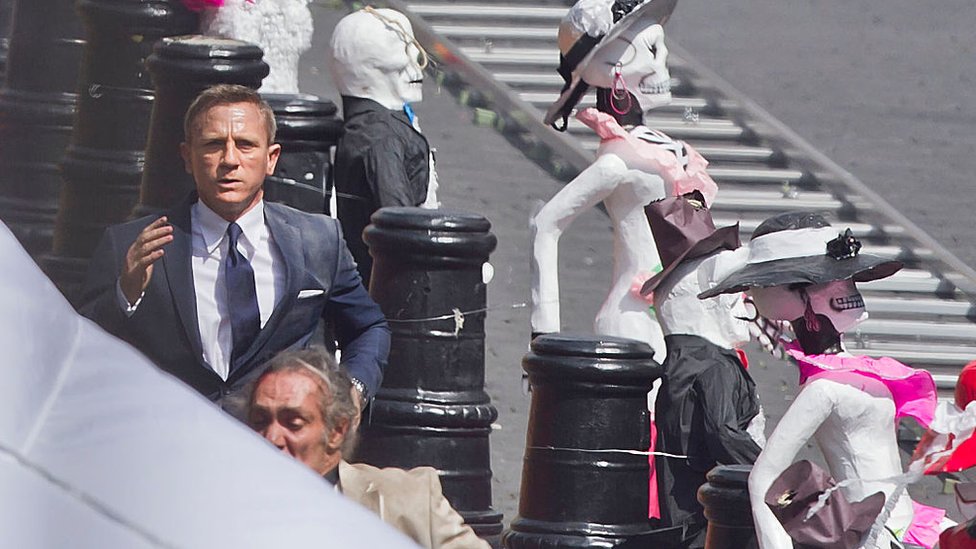Daniel Craig en una escena de 007: Spectre