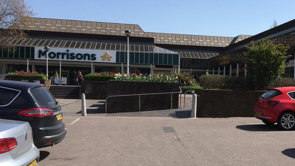 Супермаркет Morrisons в The Paddocks, Old Catton