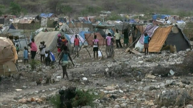 Haiti asks Dominican Republic for delay over refugee return - BBC News