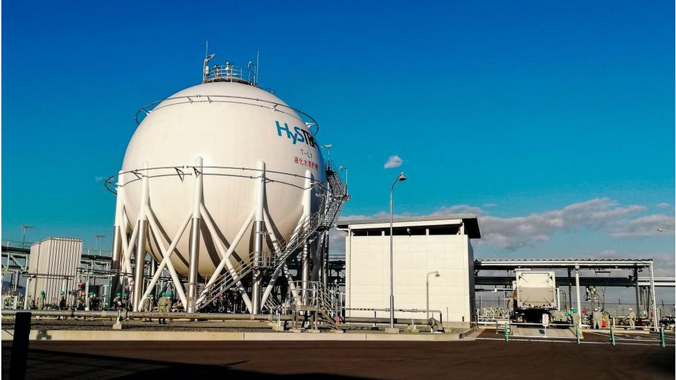 tank containing liquid hydrogen at Kobe Port Island plant, Japan