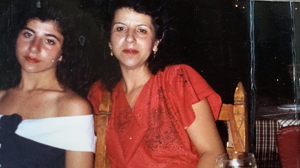 Ксения и мама воссоединились в 1987 году