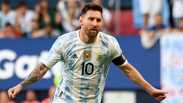 Argentina 5-0 Estonia: Lionel Messi scores five times in friendly win