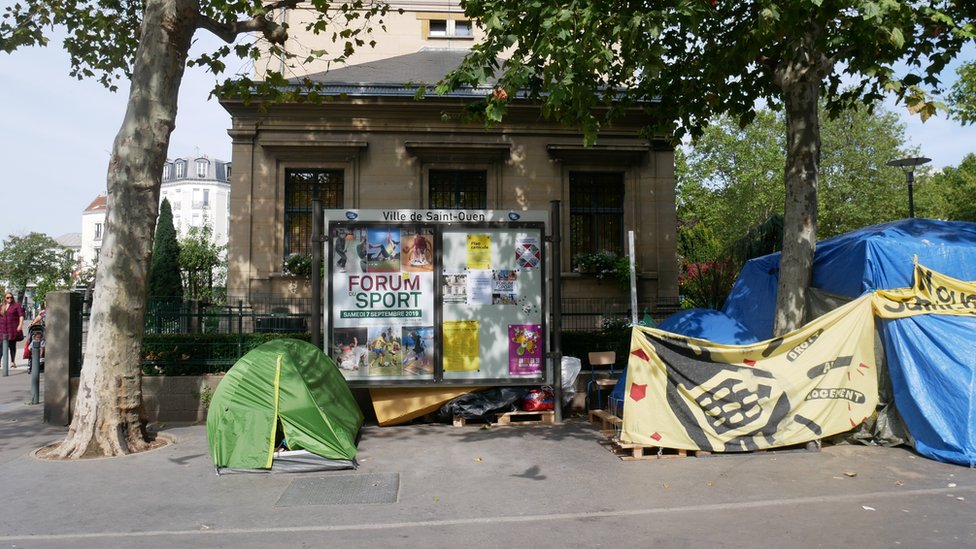 Campamento de protesta de los latinos de Saint-Ouen