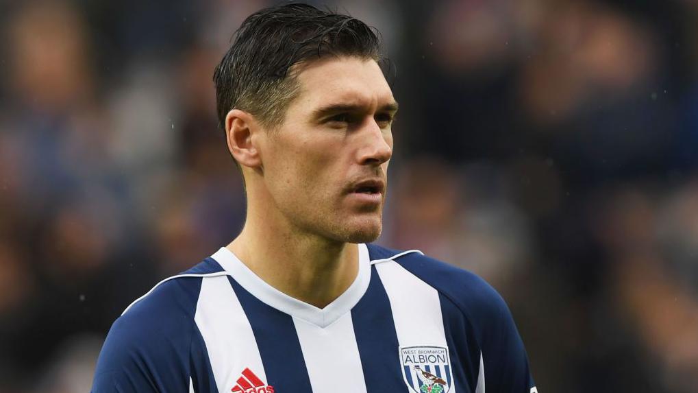 Gareth Barry - Top 10 players with most appearances in Premier League history