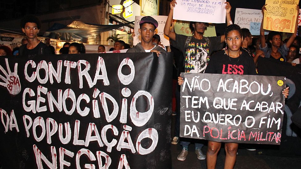 Protesta contra la brutalidad policial en Brasil