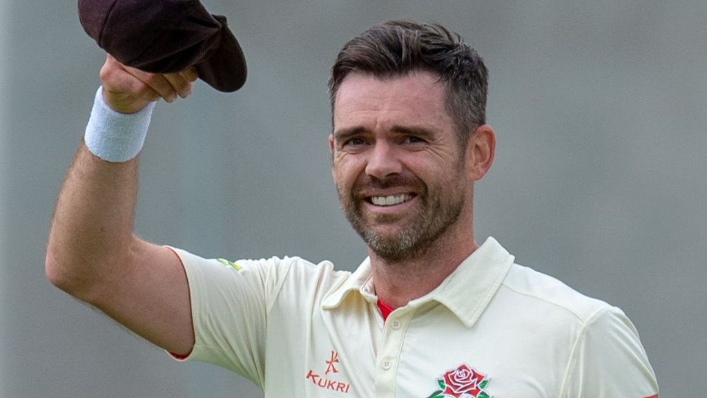 County Championship: James Anderson takes 1,000th first-class wicket to help Lancashire get on top