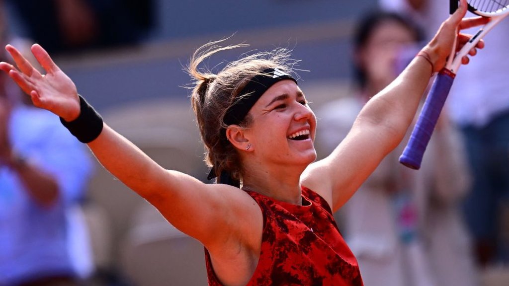 French Open 2023 results: Aryna Sabalenka loses to Karolina Muchova in Paris semi-finals