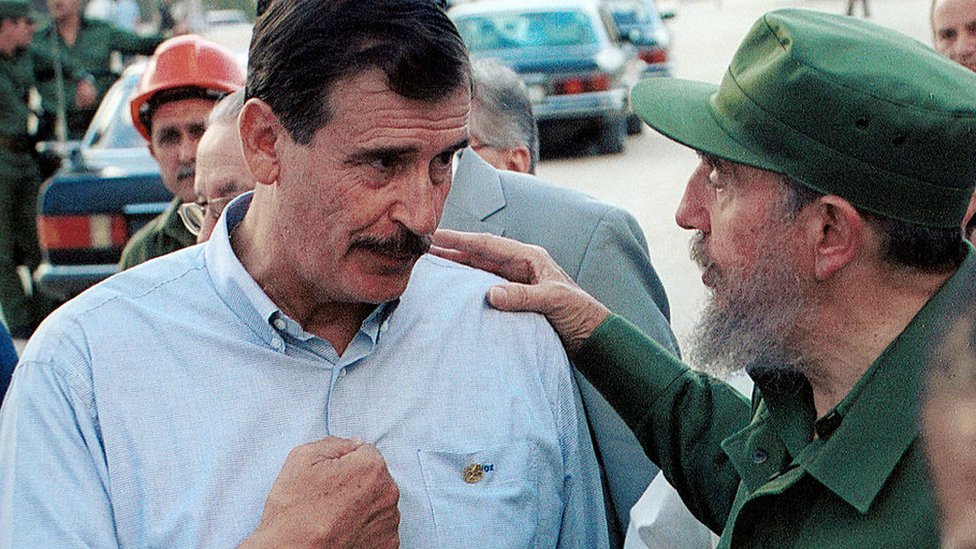 Los presidentes Vicente Fox y Fidel Castro.