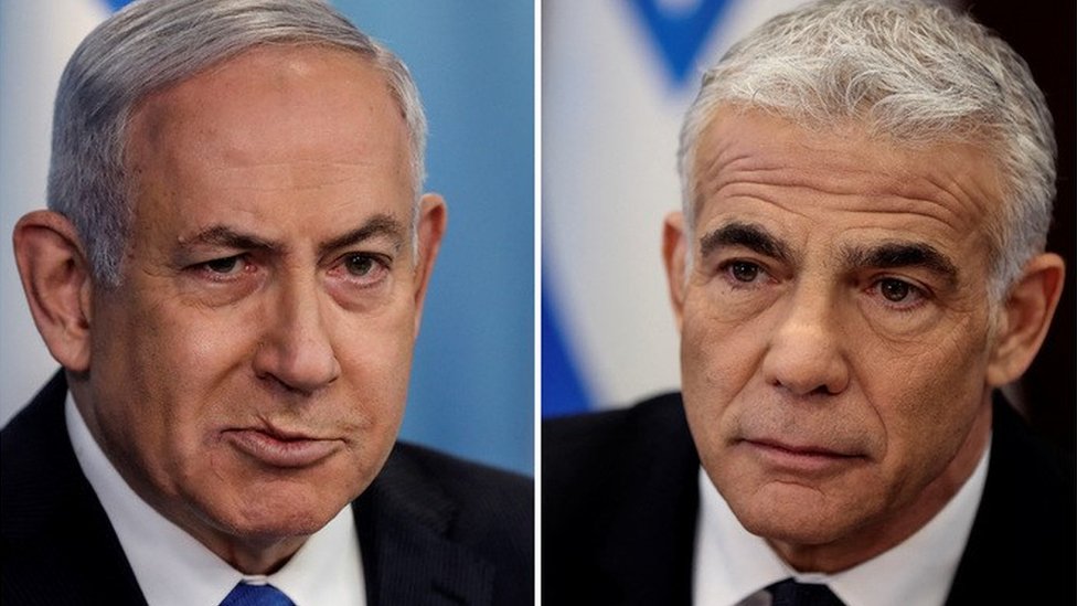 Benjamin Netanyahu (esquerda) and Yair Lapid (direita)