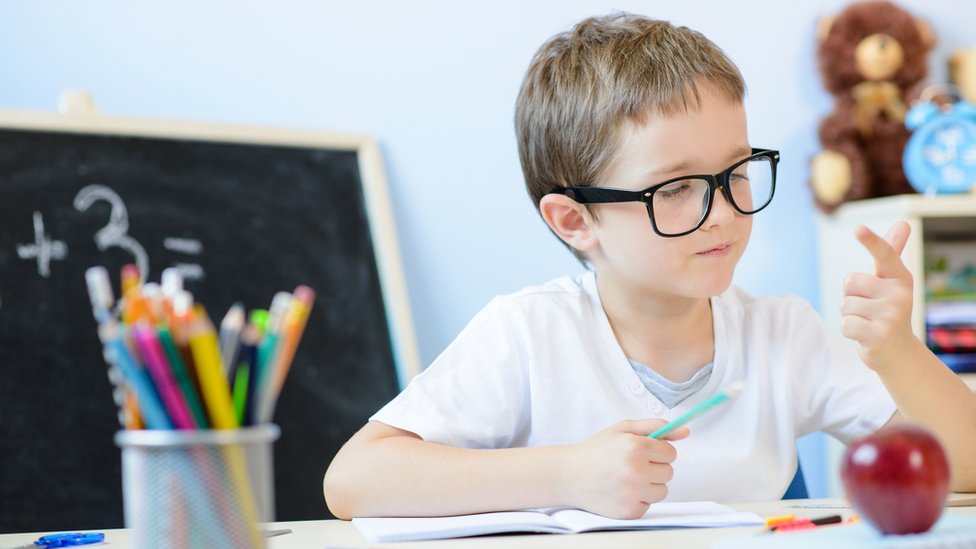 Cuando los niños aprenden a contar, el cero es uno de los últimos números que aprenden. Niño