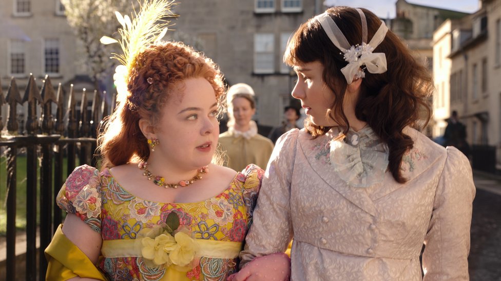 NICOLA COUGHLAN as PENELOPE FEATHERINGTON and CLAUDIA JESSIE as ELOISE BRIDGERTON