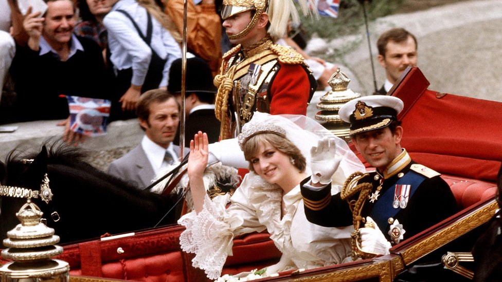 Принц Чарльз и Диана, принцесса Уэльская, в день свадьбы в 1981 году