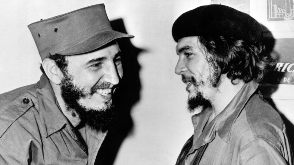 Fidel Castro y el Che Guevara