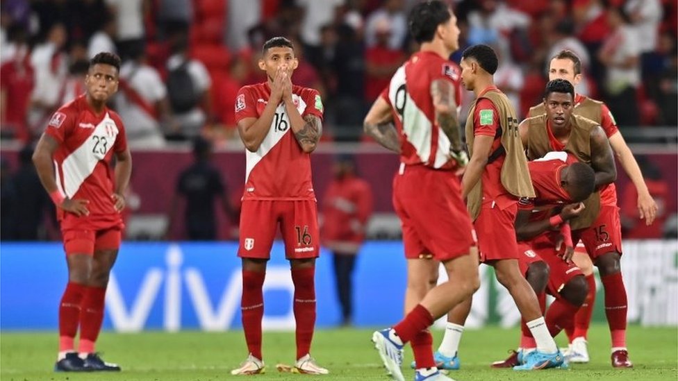 Peruanos lamentan la derrota