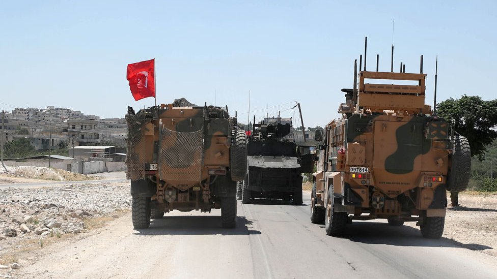 Suriye'deki Türk askeri araçları