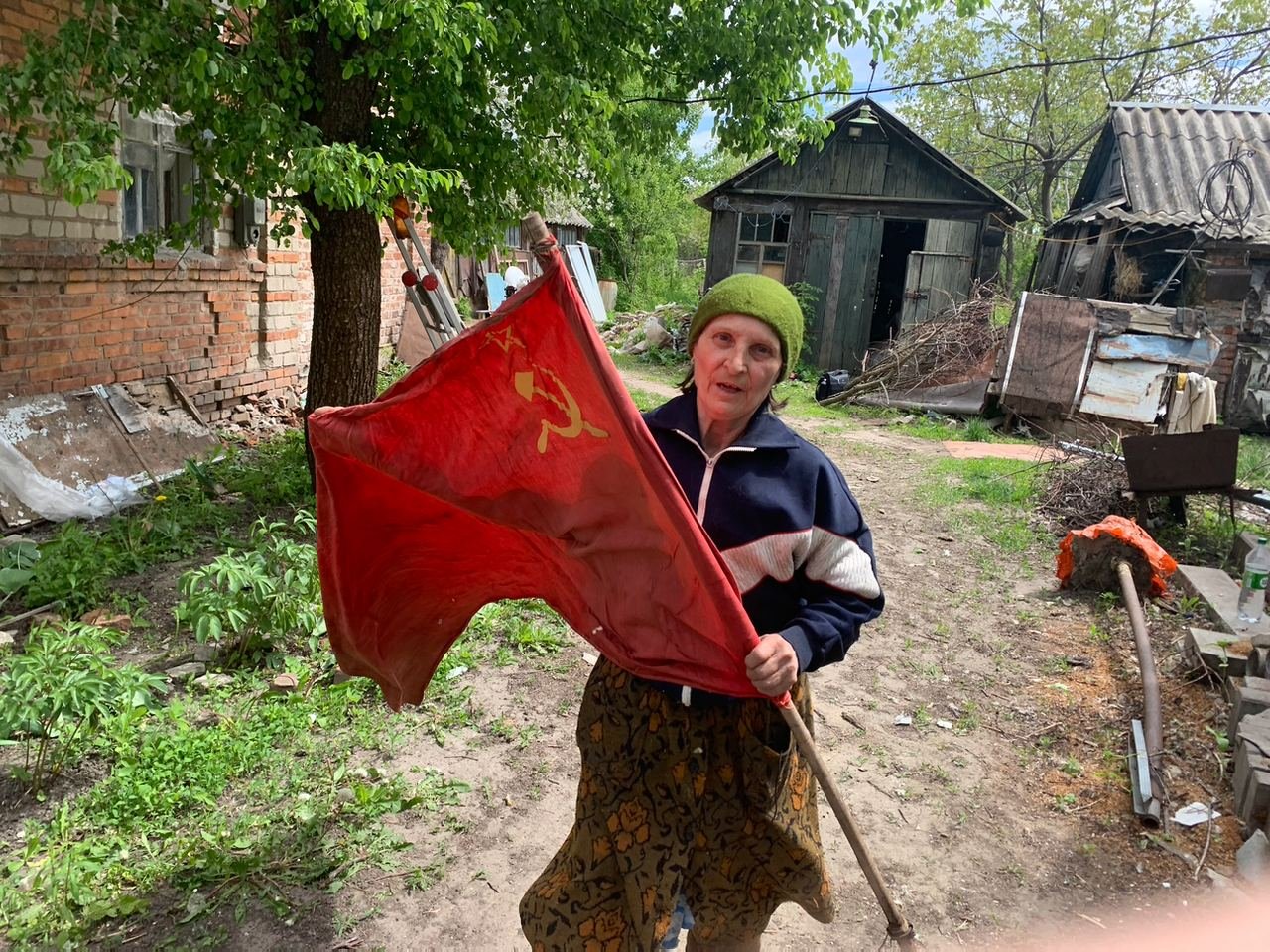baka sa crvenom zastavom SSSR