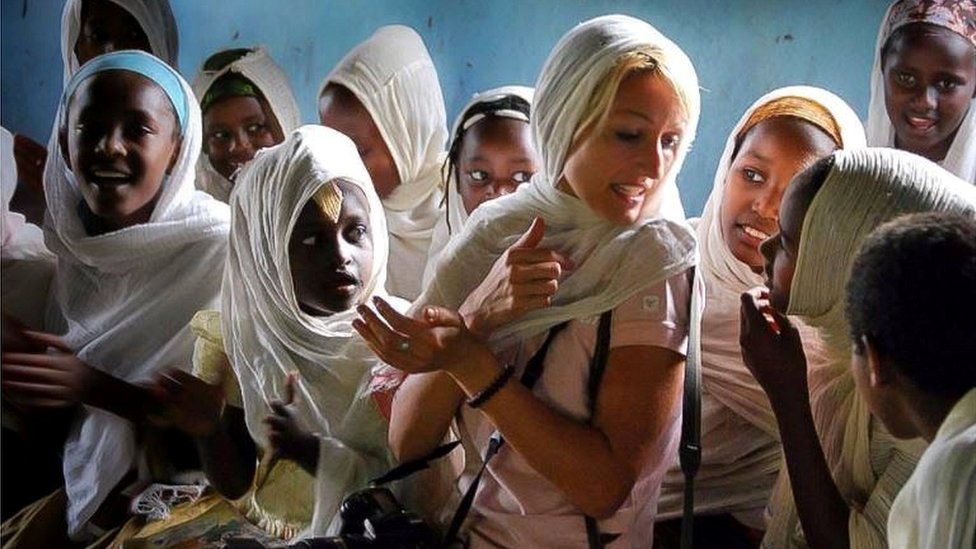 Etiyopya'da Silvia bazı etnik grupları tanıma fırsatı buldu.