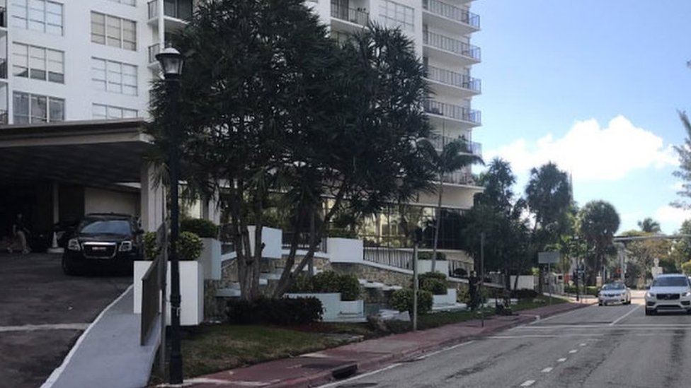 @MiamiBeachPD фото центра, которому угрожает опасность