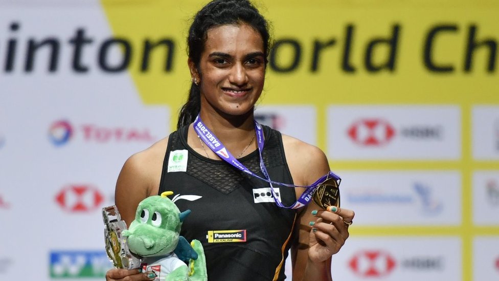 Sindhu: India celebrates badminton World Championships gold - BBC News
