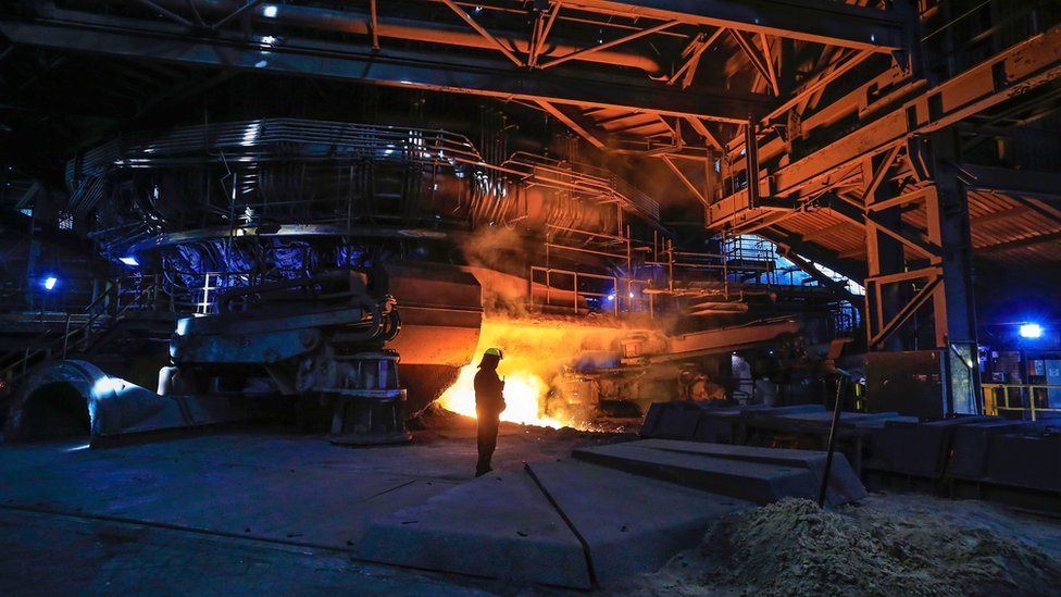 İngiltere'deki British Steel fabrikası