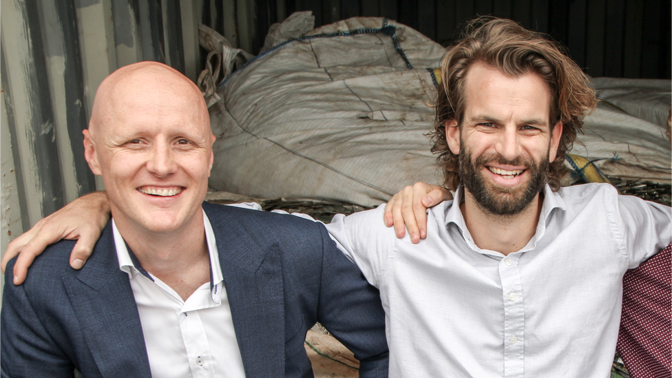 Reinhardt Smit y Joost de Kluijver, fundadores de Closing the Loop founders,