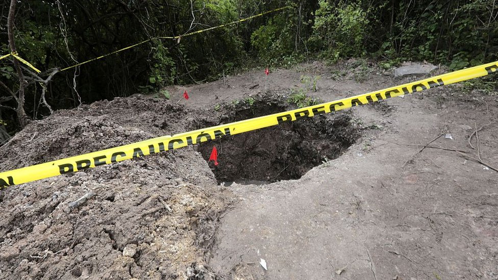 Entre 2011 y 2016 más de 5.000 personas desaparecieron en Veracruz. Menos de la mitad ha sido hallada. Fosa común.