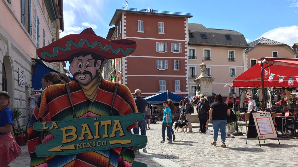 Las referencias a México están por todas partes. Plaza Manuel en Barcelonnette