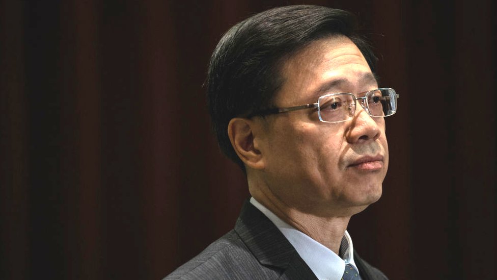 John Lee: Who is Hong Kong's new hardline pro-Beijing leader? - BBC News