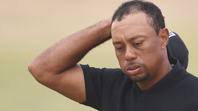 Tiger Woods struggles at the US Open
