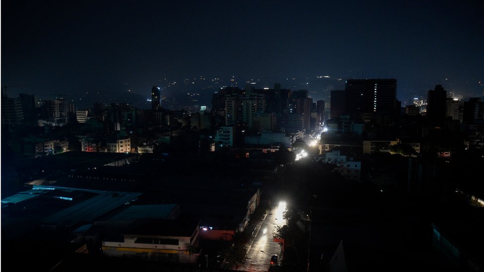 Imagen de Caracas a oscuras.