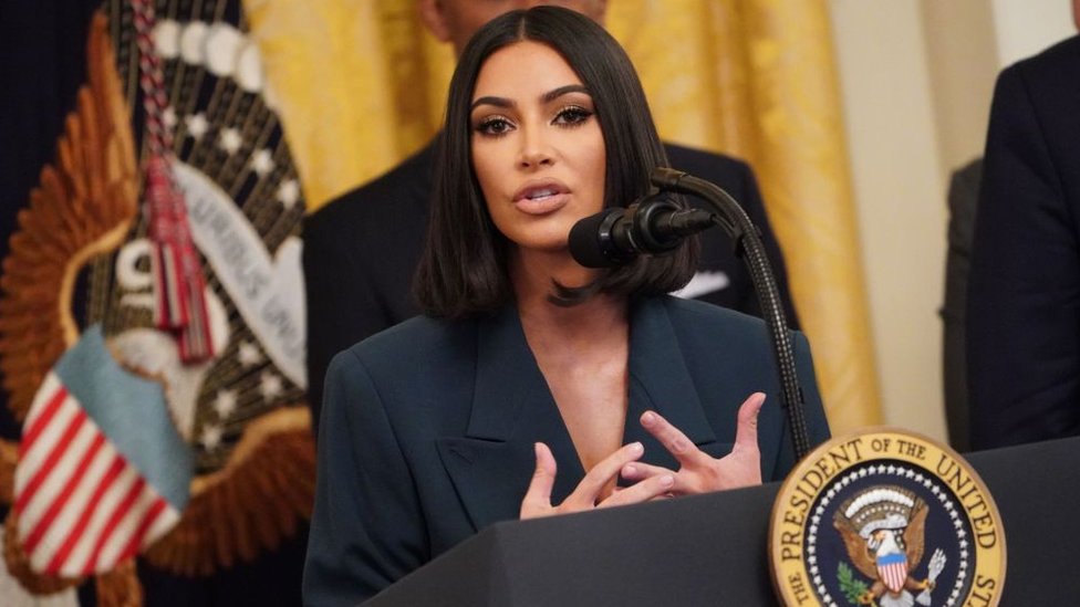 Kim Kardashian ceza yasalarının gözden geçirilmesi için faaliyet yürütüyor