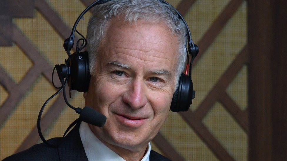 McEnroe, leyenda del tenis en los años 70 y 80, es uno de los comentaristas más reconocidos del deporte. John McEnroe