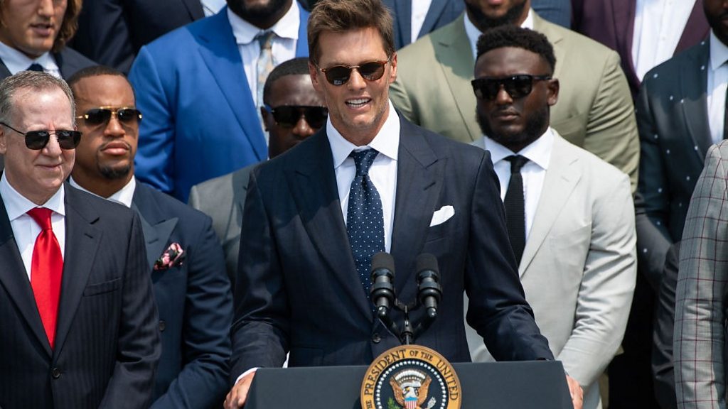 American football star Tom Brady cracks election results joke at White House