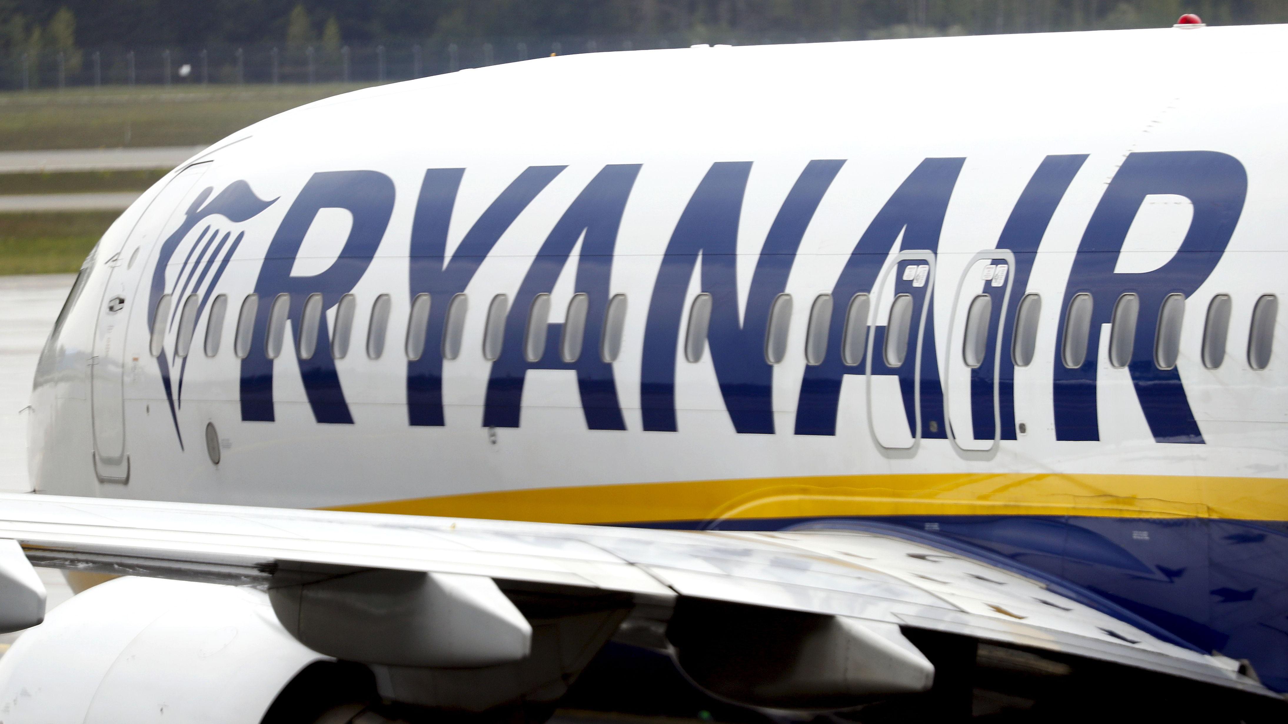 Ryanair sues 'unruly' passenger that diverted flight