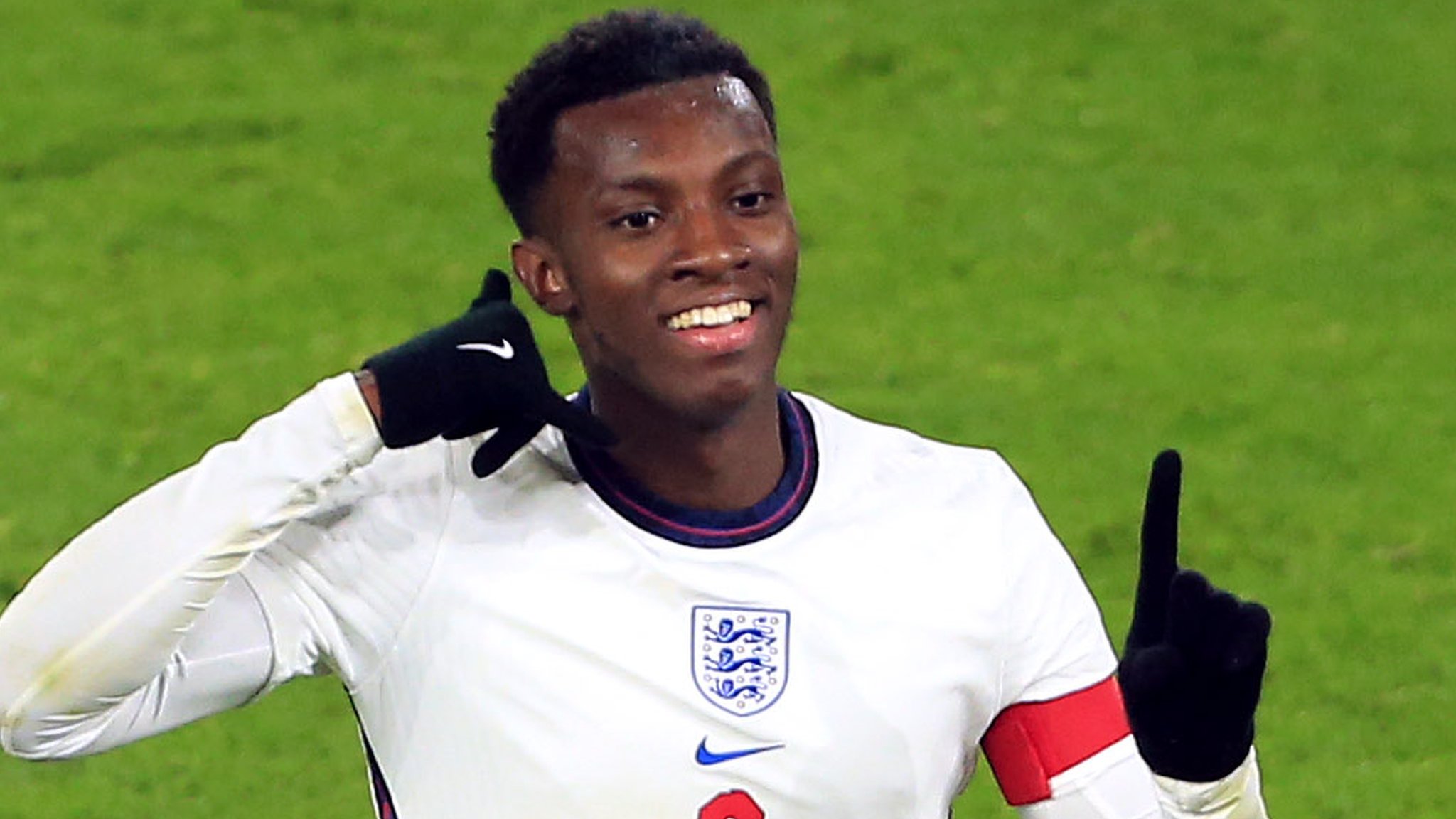 England U21 2-1 Turkey U21: Eddie Nketiah becomes leading goalscorer