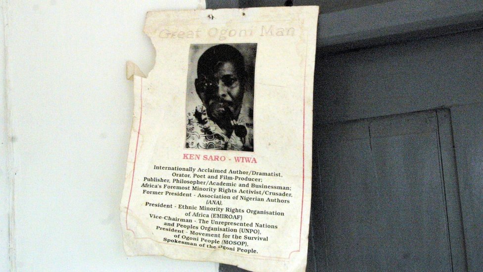 El activista Ken Saro-Wiwa fue uno de los opositores ejecutados por el gobierno de Sani Abacha. Foto del activista ejecutado por el gobierno de Abacha, Ken Saro-Wiwa.