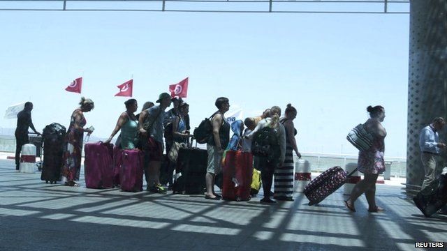 Tunisia S British Tourists Just Want To Go Home And Feel Safe Bbc News