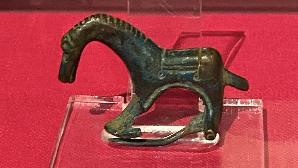 Detectorist who 'dug up Roman brooch' actually bought it on eBay