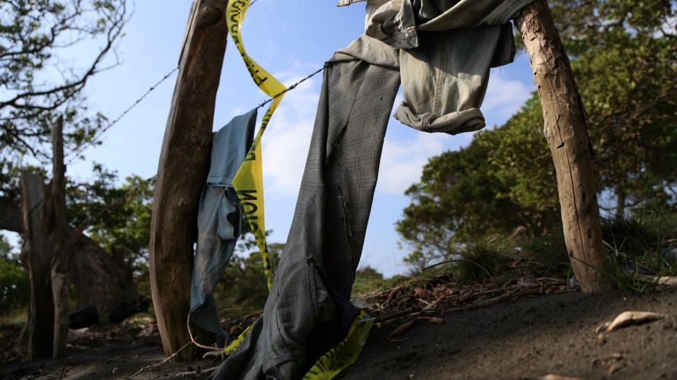 La familia Sánchez Pérez fue localizada en esta fosa clandestina de Alvarado, Veracruz. La familia Sánchez Pérez fue localizada en esta fosa clandestina de Alvarado, Veracruz.
